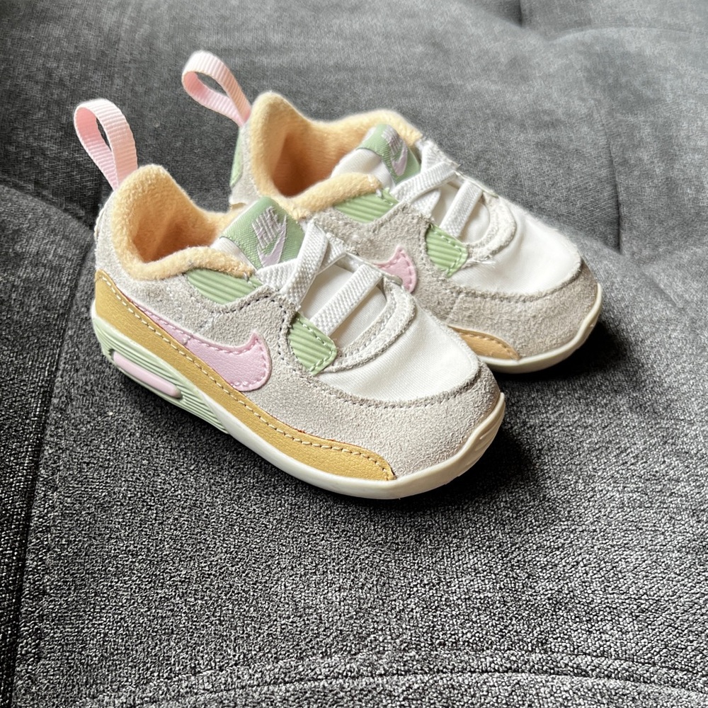 Nike pastel colors baby shoes
